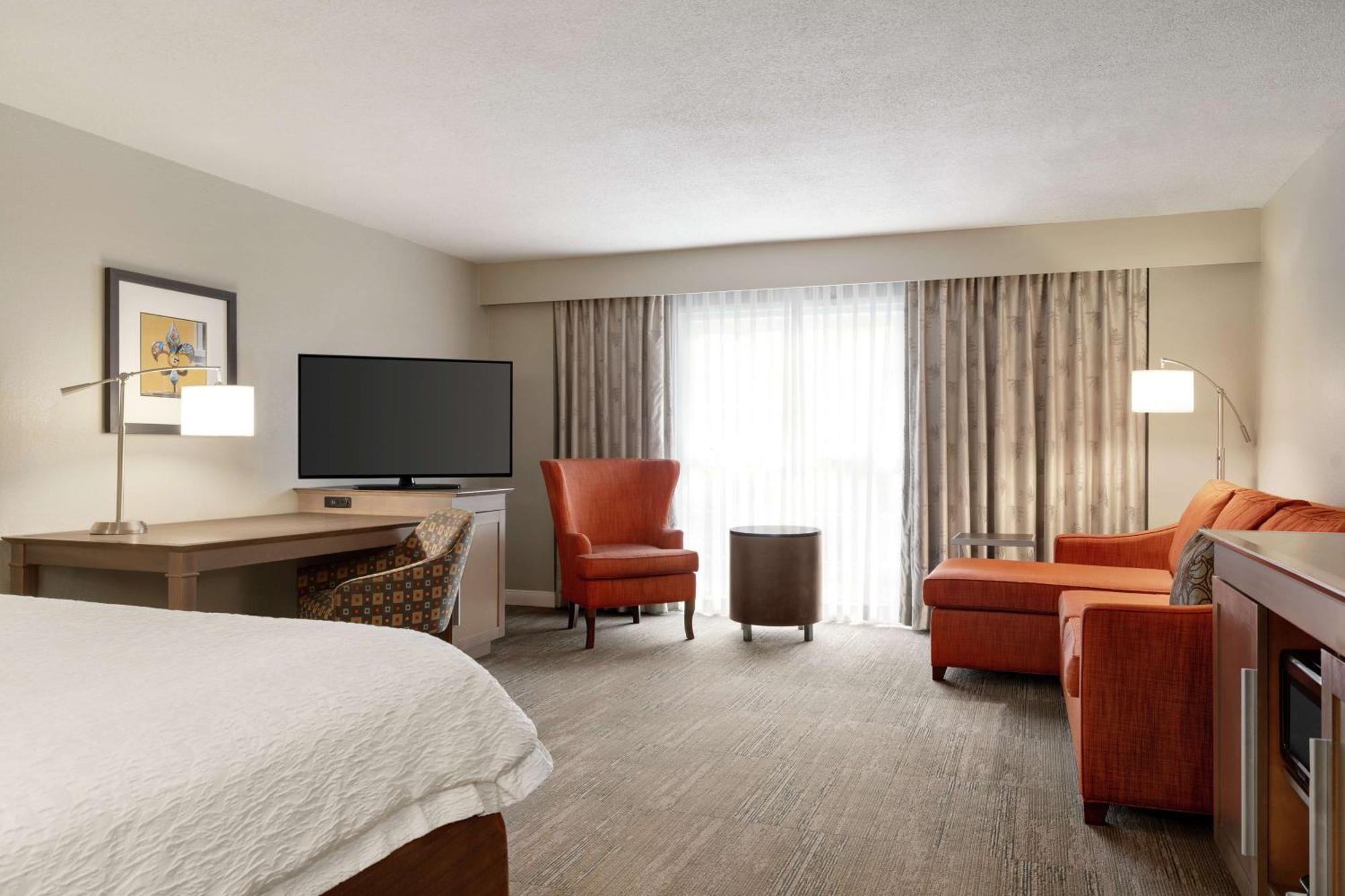 Hampton Inn New Orleans/St.Charles Ave Exterior photo